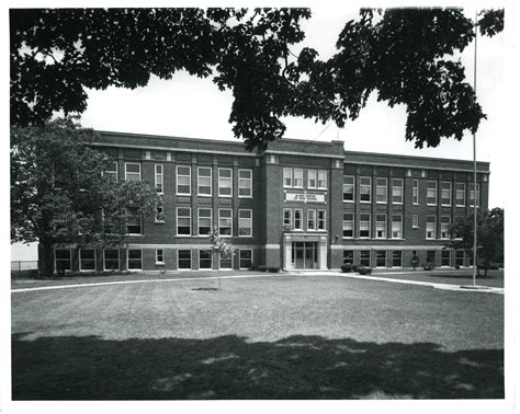 ROYAL OAK SCHOOLS Through the Years - Royal Oak Schools