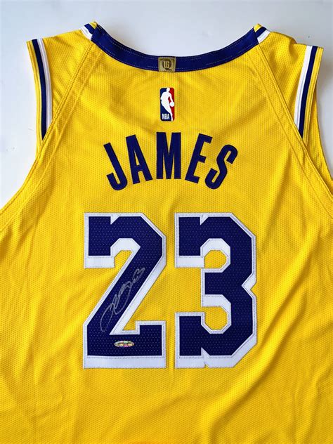 LeBron James Autographed Los Angeles Lakers Jersey - Gold - The ...
