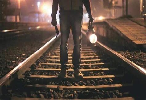 BTech, MTech graduate from IIT-Bombay working as trackman in railway