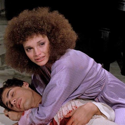 10 Steps To Dating Your Friend's Sister - Top 10 Dating