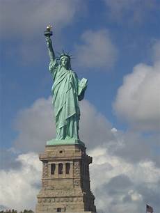 the statue of liberty an american symbol immigration kevin craig quot liberty god quot beginning the statue of liberty an american symbol immigration kevin craig quot liberty god quot beginning