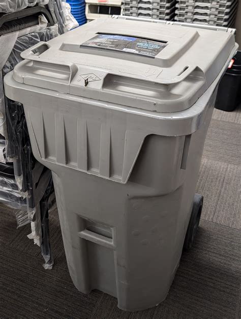 IPA Grey 95 Gallon Garbage Bin w/ Wheels & Slotted Lid - Used - Welter ...