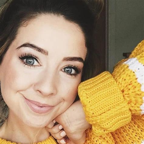 Evie Robbins's Instagram, Twitter & Facebook on IDCrawl