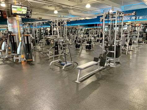 Crunch Gym San Mateo