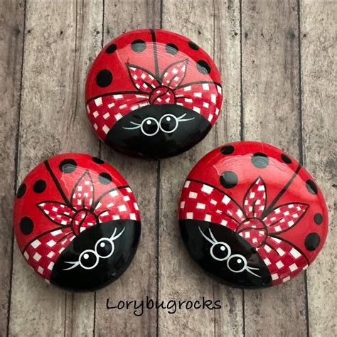 Pin by Maria Antonietta on idee sassi | Painted rock animals, Stone ...