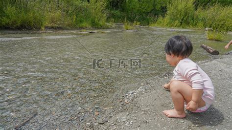 武汉周边玩水,武汉亲子玩水的地方,武汉周边玩水的小溪_大山谷图库