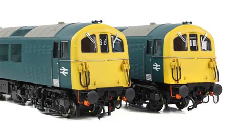 Arrived: EFE Rail's exciting new Class 74 electro-diesels for 'OO'