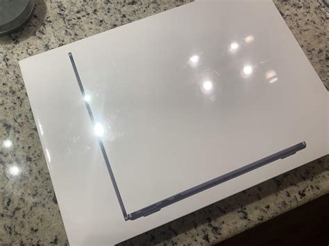 First MacBook 的图像结果