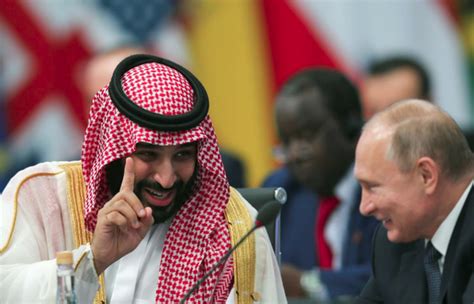 普京与沙特王储G20热情互动：击掌握手 开心大笑|沙特王储|普京|穆罕默德_新浪新闻