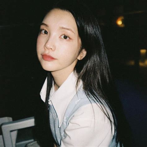 A look at YouTuber, singer, and Park Seo-joon's rumoured girlfriend Xooos