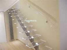 corrimano in plexiglass scale in plexiglass scale in plexiglass scale corrimano in plexiglass scale in plexiglass scale in plexiglass scale