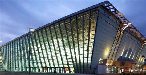 CENTRO COMMERCIALE LINGOTTO (2026) All You Need to Know BEFORE You Go ...