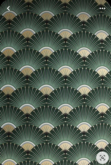 Art Deco Wallpaper with Fan Design in Green and Gold