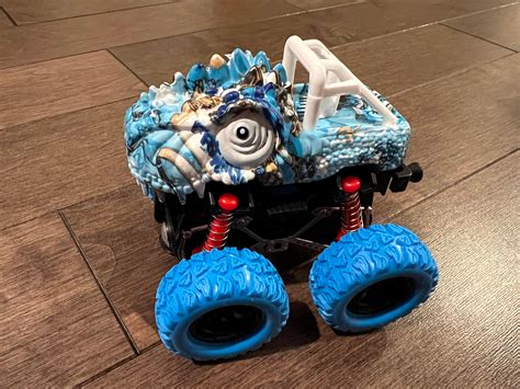 Monster truck name? : r/ToyID