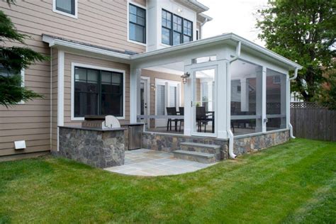 8 Ways To Have More Appealing Screened Porch Deck | Porch design ...