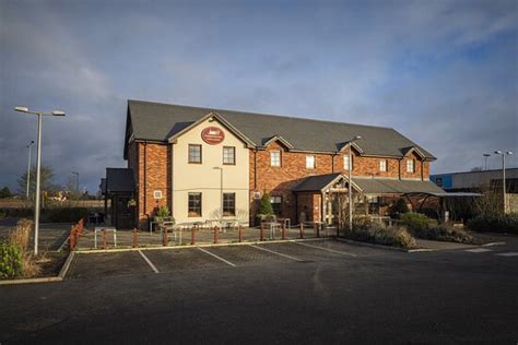 Excellent staff and delicious food. - Reviews, Photos - Chestnut Tree ...