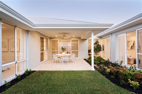 Best Courtyard House Designs