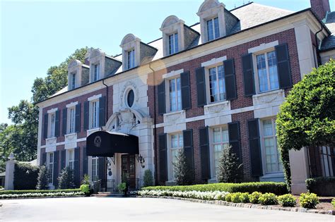 Overbrook Golf Club – Polka Dots