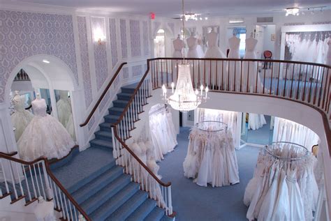 Vera's House of Bridals | Profile Portfolio: Vera's House of Bridals Item 10