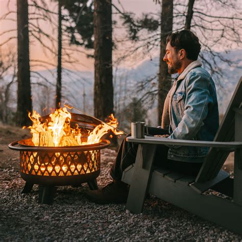 Postcard Cabins Starved Rock, Outdoor Collection by Marriott Bonvoy ...