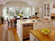 Small Kitchens Style Classic by Classic Kitchen Cabinets Pictures Ideas Tips From Hgtv Small Kitchens Style Classic