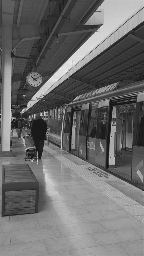 Bwc+Black+Girl Videos, Download The BEST Free 4k Stock Video Footage & Bwc+Black+Girl HD Video Clips