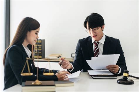 Proffer Agreement in Federal Cases: Risks & Benefits | SKT Law