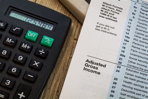 Adjusted Gross Income (AGI) vs Taxable Income: Key Differences ...