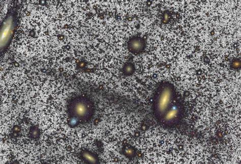 Giant Coma Stream Discovered Amidst Galaxies