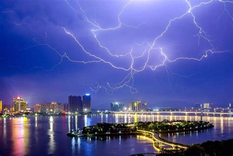 雷雨剧本第四幕改编 雷雨剧本第四幕_元宇宙网