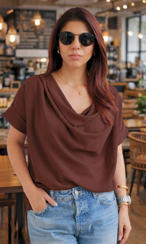 Cocoa Flowing Cowl Neck Top – FAIL.