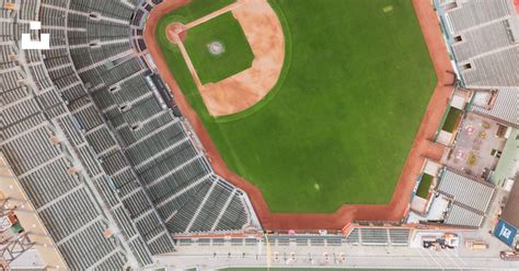 Baseball Field Side View 的图像结果