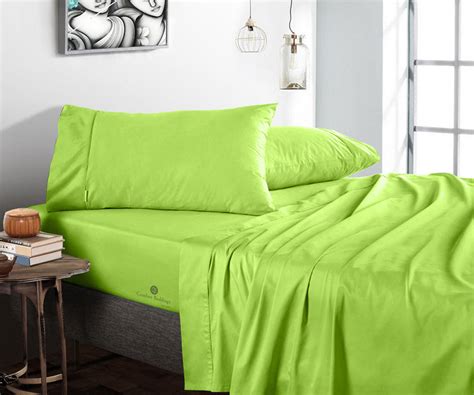 Parrot Green Bed Sheets | Comfort Beddings