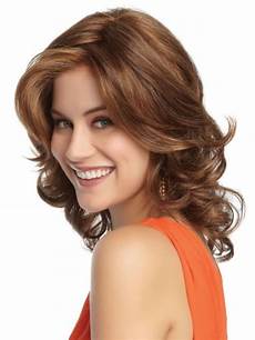 Medium Length Layered Hairstyles For Faces by 16 Striking Layered Hairstyles For Medium Length Hair Medium Length Layered Hairstyles For Faces