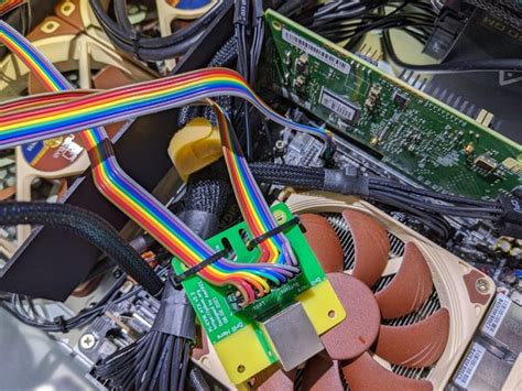 PiKVM review - How to Control Your PC or Laptop remotely