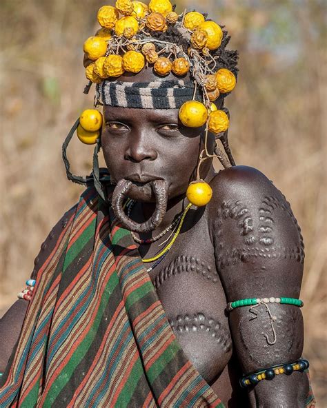 Zande Ironwork: Craftsmanship in Central African Tribes