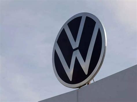 VW's $1.4 bn tax tussle rekindles investor fears