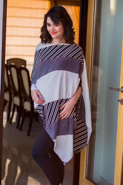 Mosaic Striped Nursing Stole – MOMZJOY.COM