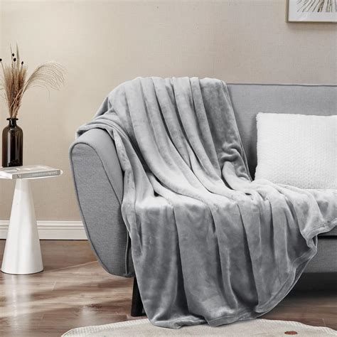 RUIKASI Fleece Blanket Grey Throws for Sofa - Fluffy Fuzzy Soft Single ...