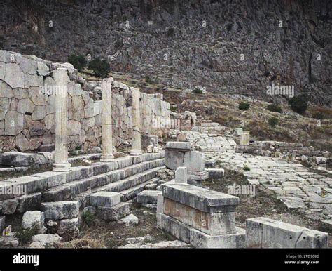Greece delphi portico hi-res stock photography and images - Alamy