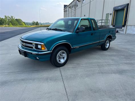 1995 Chevy S10 Fuel Injector Compatible With 1988 1995 Chevy S10