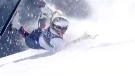 Lindsey Vonn crashes out in brutal end to Olympic comeback dream ...