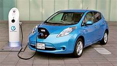 Electric Vehicles by Gujarat Mayor Commissioner Show Way To Green City Will Electric Vehicles