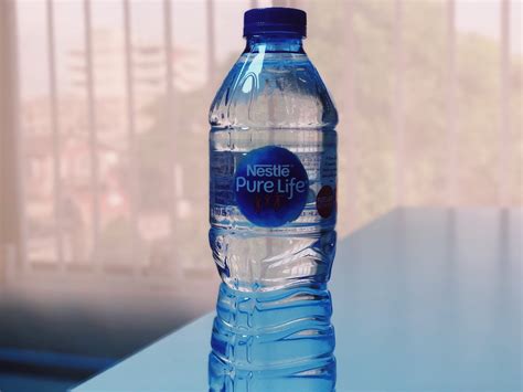 Does Bottled Water Expire?-The Scoop