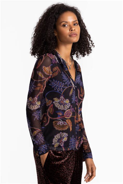 DEVIN BUTTON DOWN SHIRT