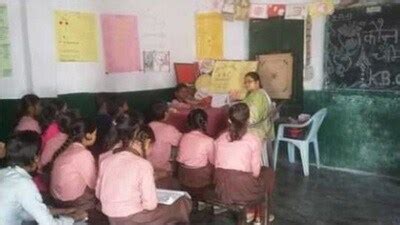 U.P. govt primary, upper primary schools: Money for uniforms, shoes ...