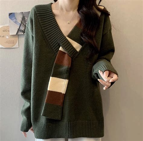 Army Green V-Neck Sweater | The Other Aesthetic