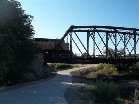 gjhikes.com: Riverside Section