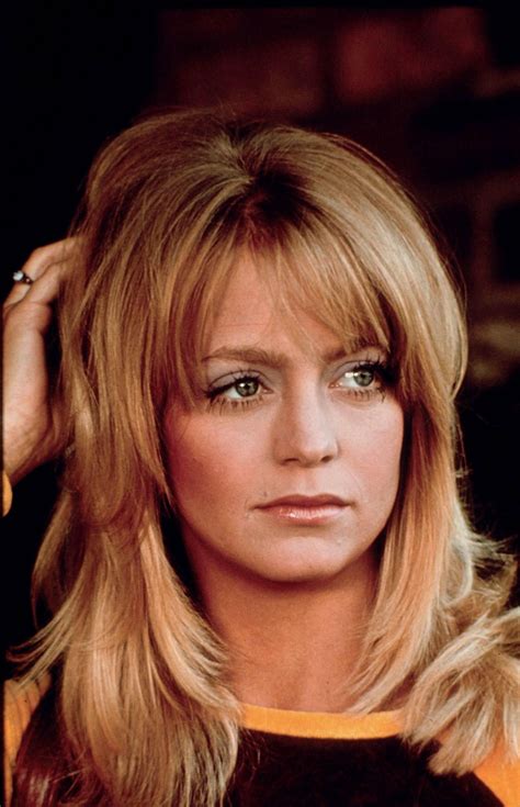 60S And 70S Hairstyles - Fade Haircut Styles
