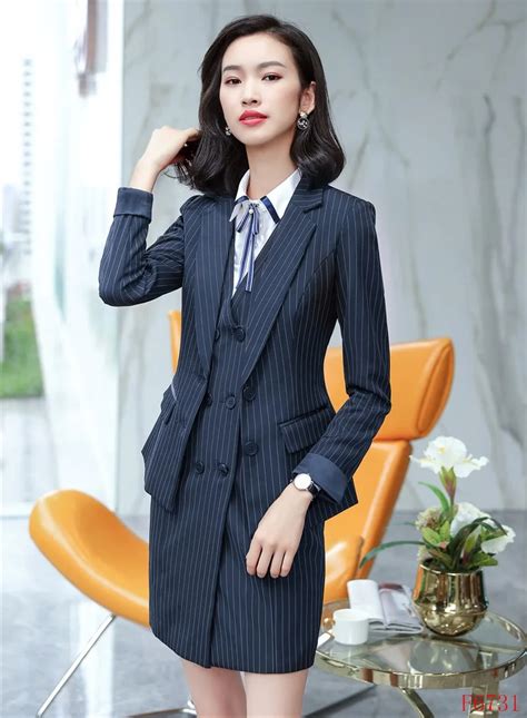 Ladies Formal Suits 的图像结果